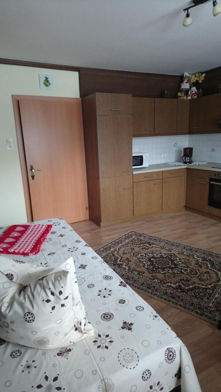 Haus Wastl Apartman Russbach am Pass Gschütt Kültér fotó